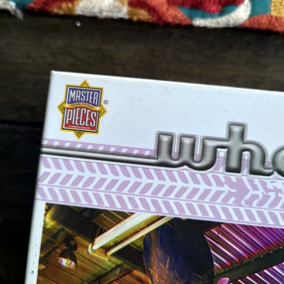 SEALED NEW 750 PIECE PUZZLE Three Beauties Car Garage Vintage Signs - Picture 8 of 9